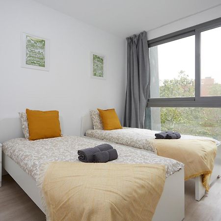 Three Bedroom Two Bathroom Apartment Close To Beach Barcelona Eksteriør billede