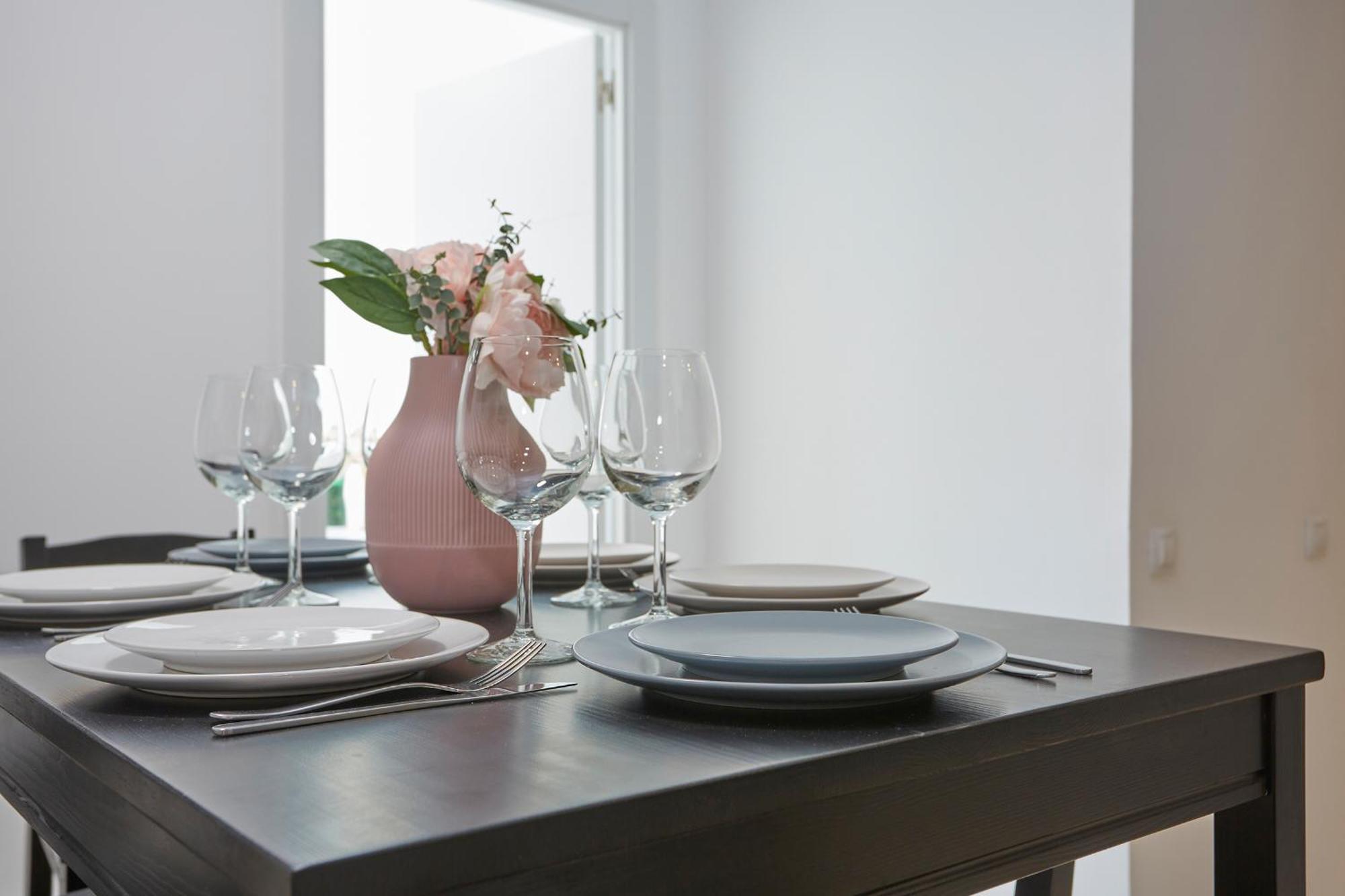 Three Bedroom Two Bathroom Apartment Close To Beach Barcelona Eksteriør billede